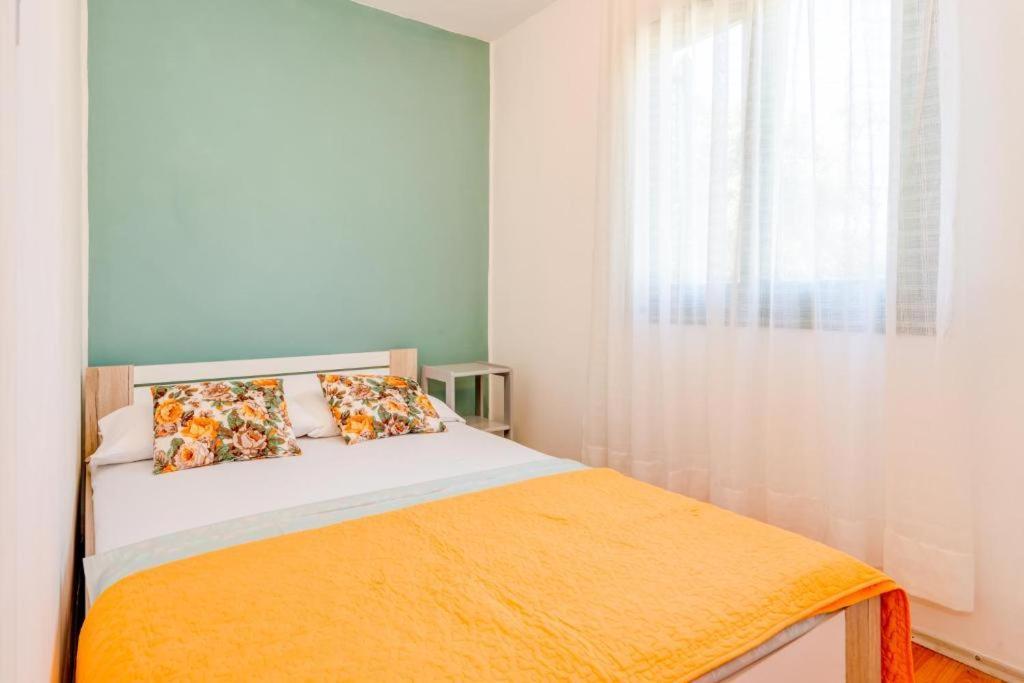 Povlja Bungalows Bagian luar foto