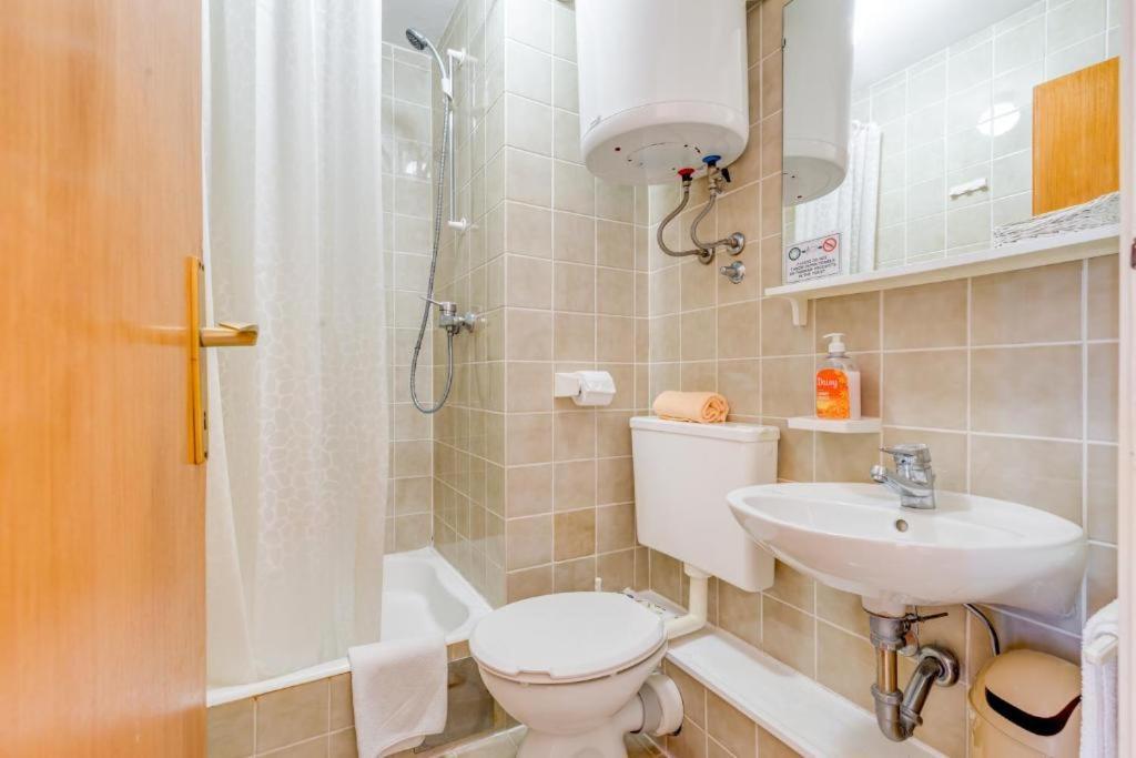 Povlja Bungalows Bagian luar foto