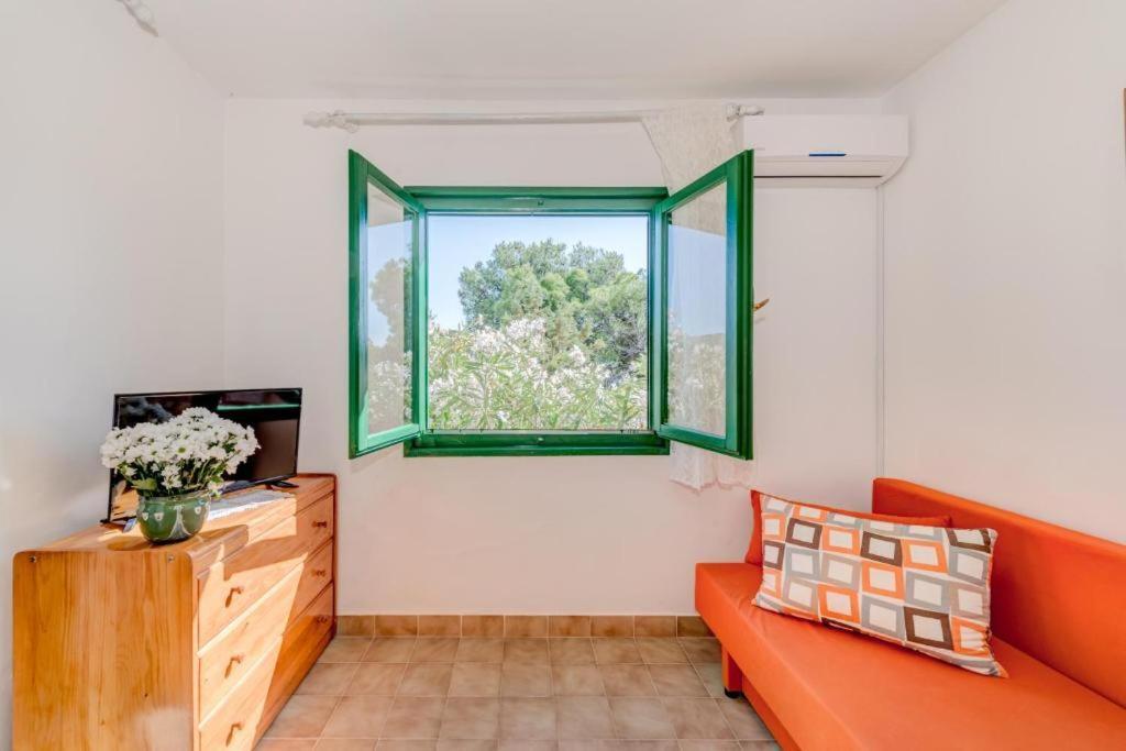 Povlja Bungalows Bagian luar foto